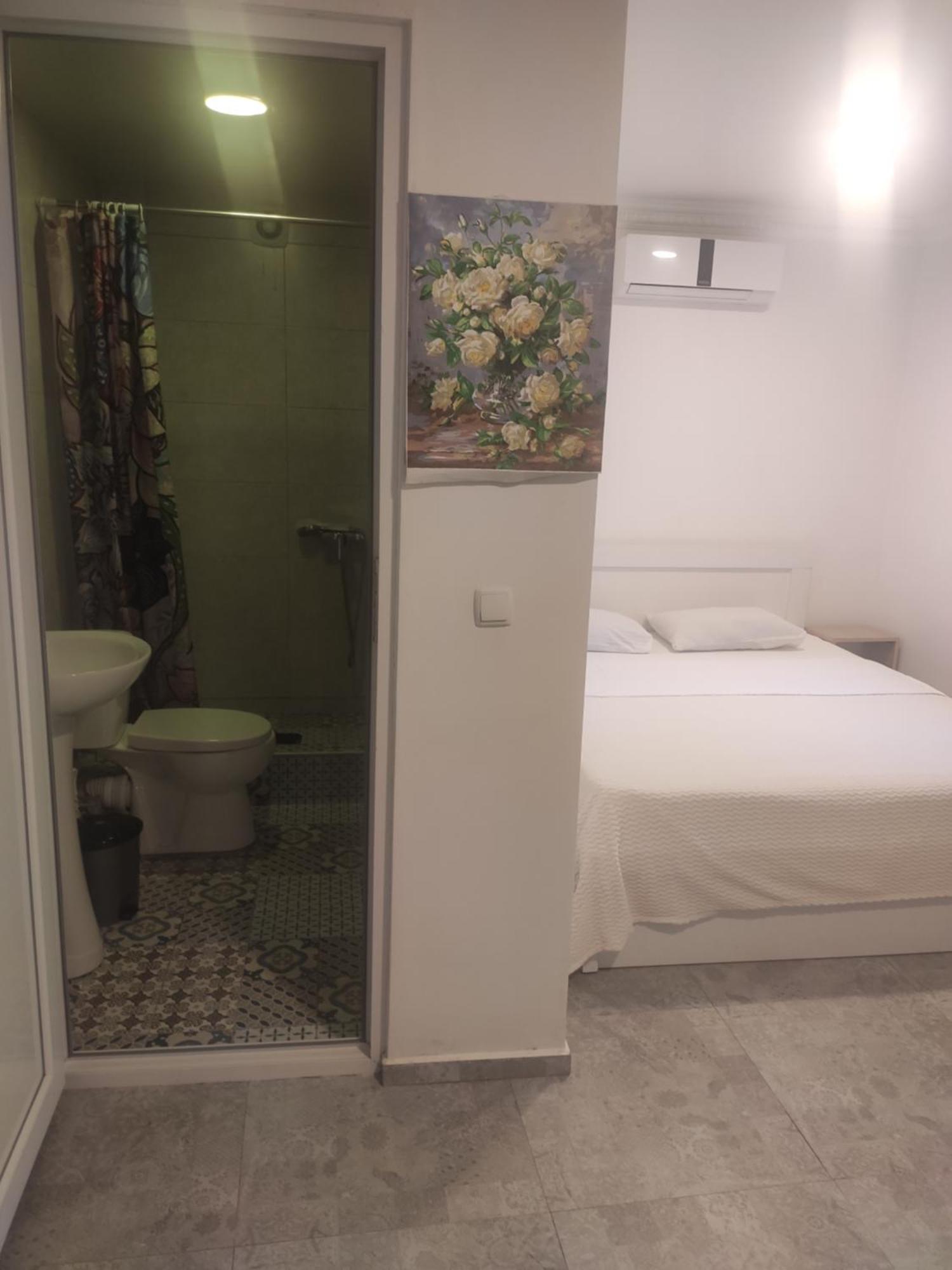 Family Нotel Banuri Kutaisi Exterior photo